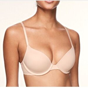 Victorias Secret PINK Wear Everywhere T-shirt Lightly Lined Bra Beige 32C
